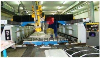 Foto: FRESADORA CNC PORTAL 5 EIXOS - MARCA DYE - 12000 x 2500 x 1000mm